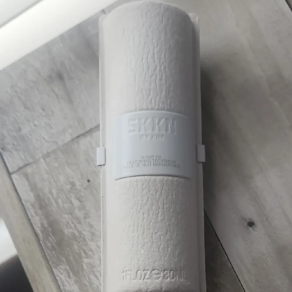 SKKN by Kim White Moisturizer